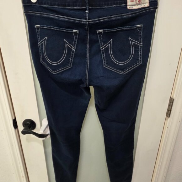 True Religion Dark Wash Skinny Jeans – Size 34 – Classic Fit, Iconic Style! 🔷 - Picture 12 of 12
